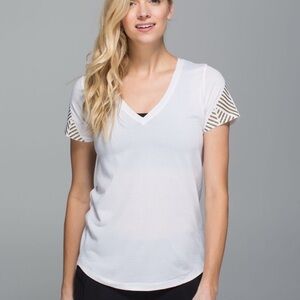 LULULEMON WHAT THE SPORT V NECK TEE WHITE/SILVER/GOLD 2
